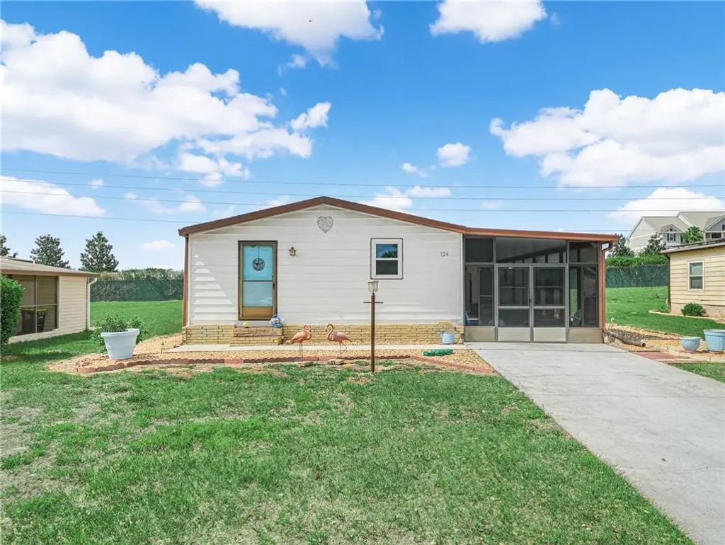 124 Kensington Park Drive, DAVENPORT