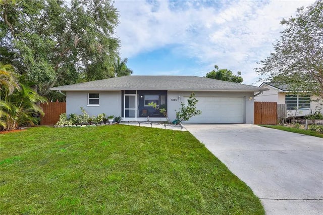 2620 49th Avenue N, ST PETERSBURG