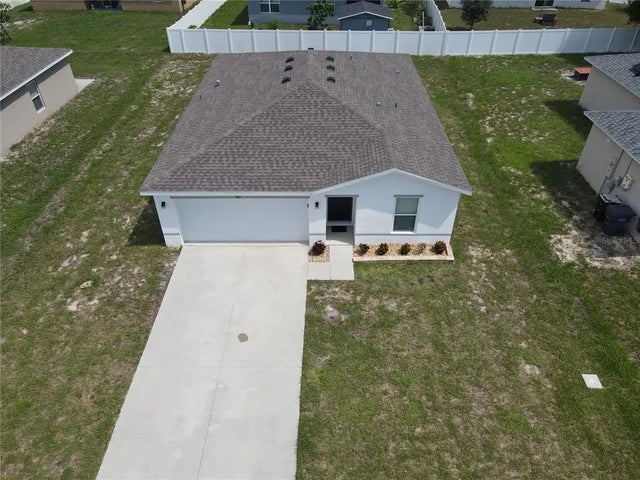 305 Camellia Court, KISSIMMEE