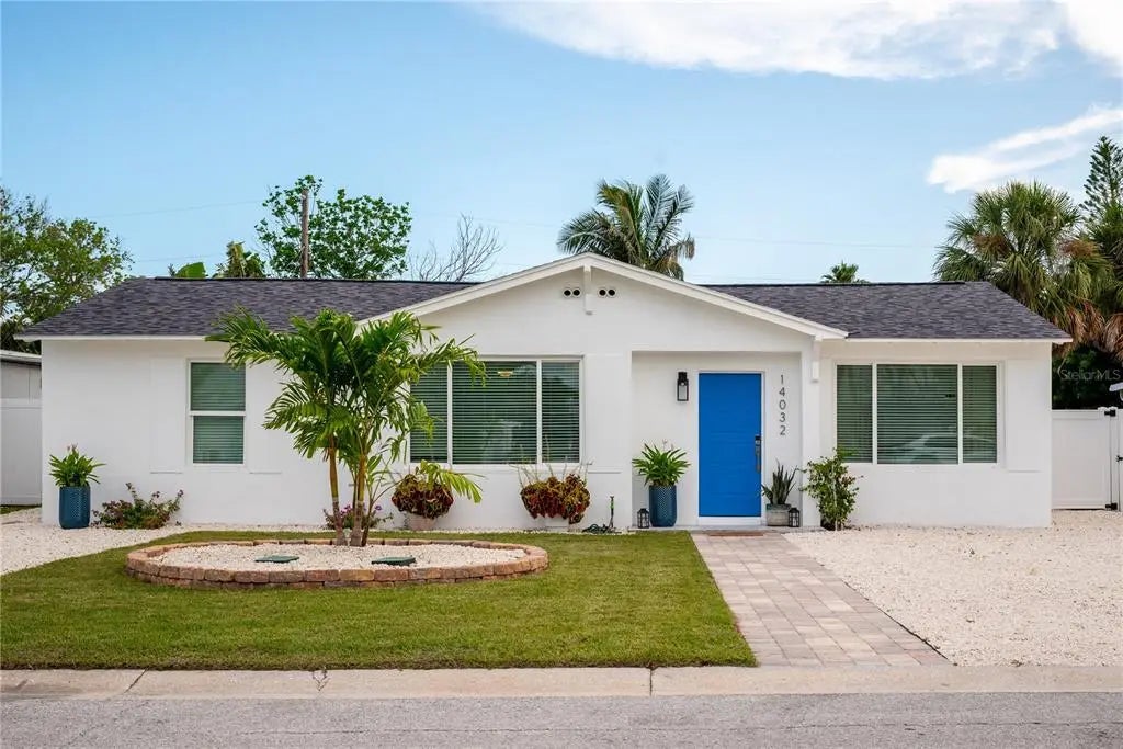 14032 N Bayshore Drive, MADEIRA BEACH