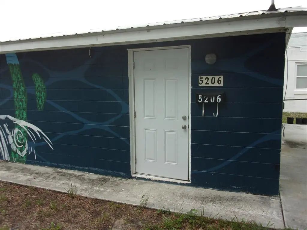 5206 7th Street, ZEPHYRHILLS