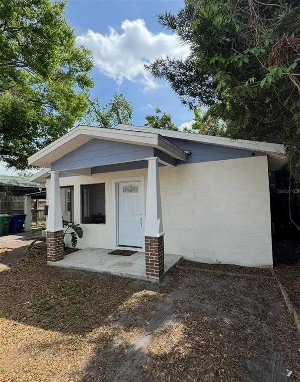 807 E Elm Street, TAMPA
