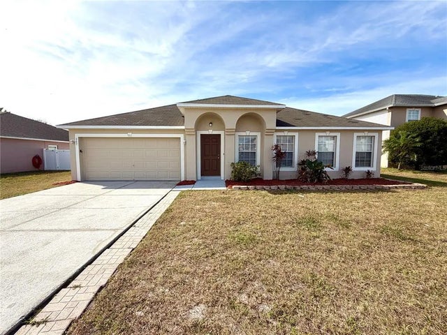 841 Sun Ridge Village Drive, WINTER HAVEN