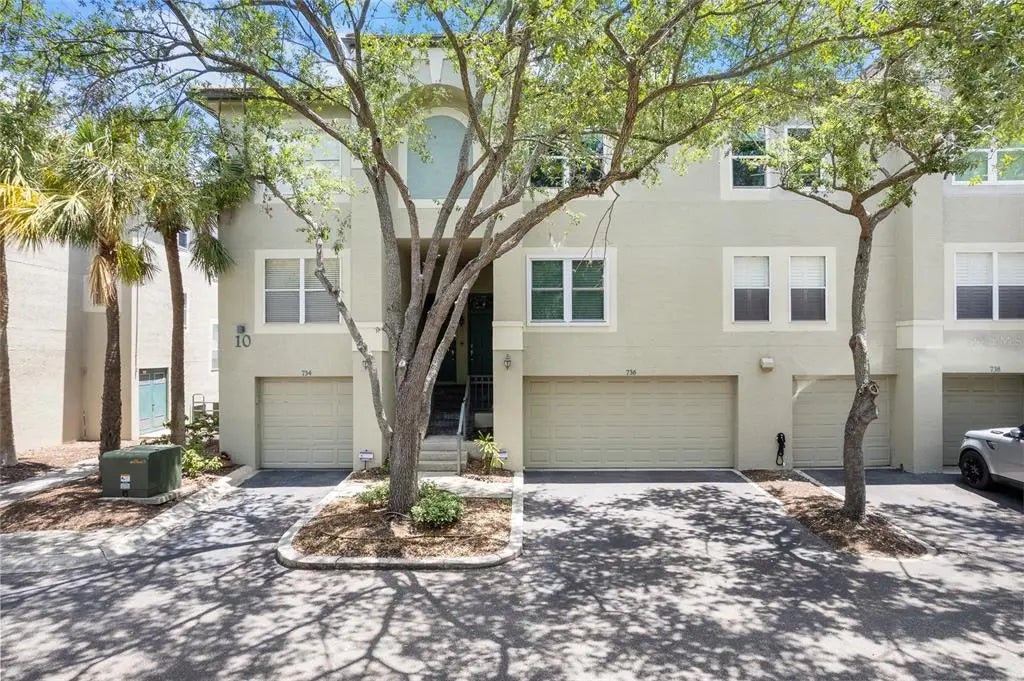736 Coral Reef Drive, TAMPA