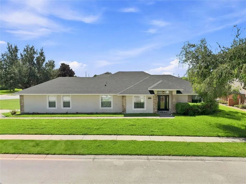 304 Bentley Oaks Boulevard, AUBURNDALE