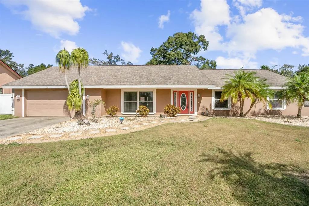 4502 Mohican Trail, VALRICO