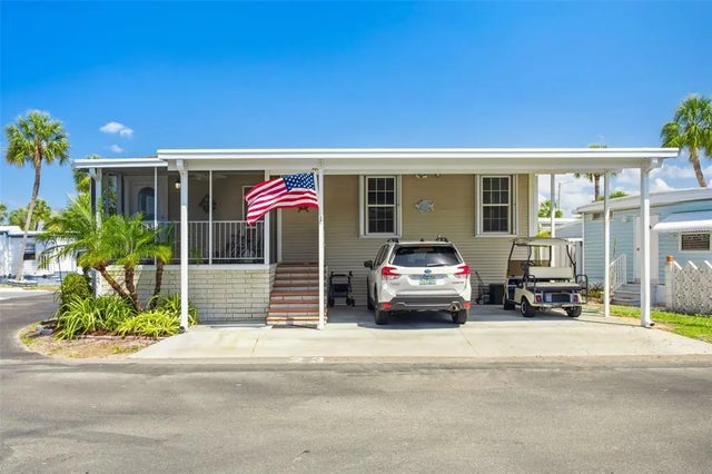 4851 W Gandy Boulevard B09l23, TAMPA