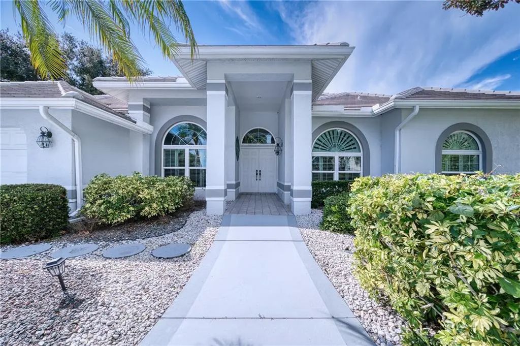 6802 Drewrys Bluff, BRADENTON
