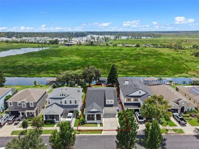 720 Barefoot Bay Loop, GROVELAND
