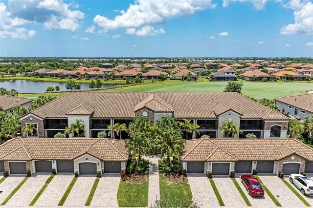 5517 Palmer Circle 104, BRADENTON