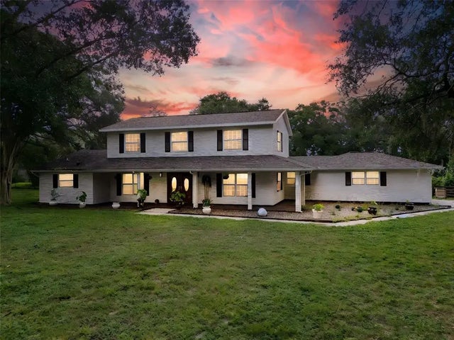 32122 Hickory Lane, SORRENTO