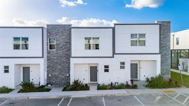 257 Famagusta Drive, DAVENPORT