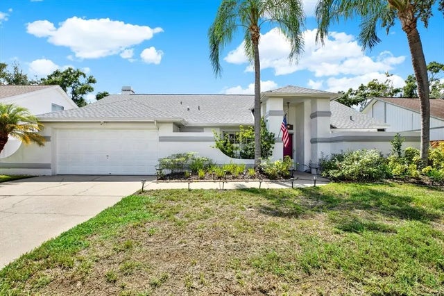 15830 Glenarn Drive, TAMPA