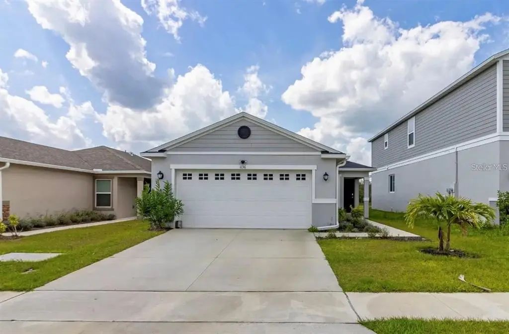 1136 Papaya Circle, DAVENPORT