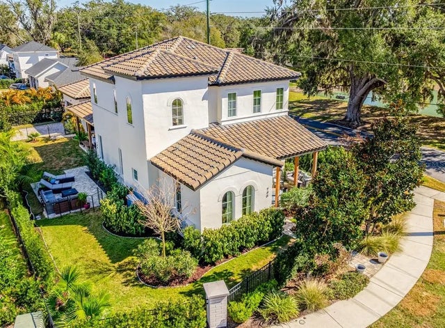 740 Garden West Terrace, WINTER GARDEN