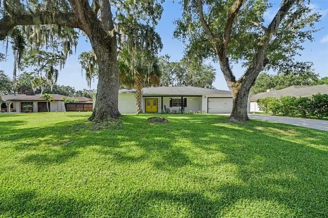 1592 Skyline Drive, KISSIMMEE