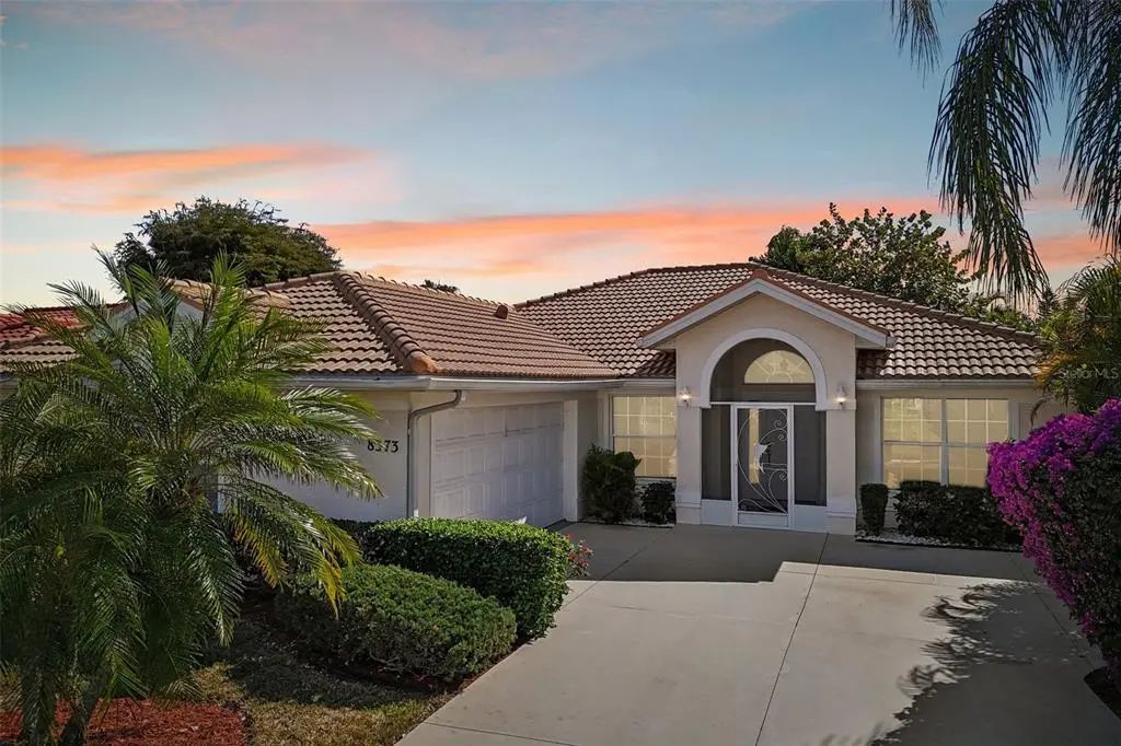 8373 Pondview Lane, ENGLEWOOD