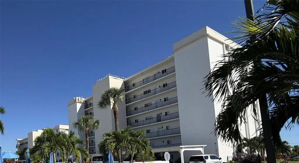 777 Beach Road 1e, SARASOTA