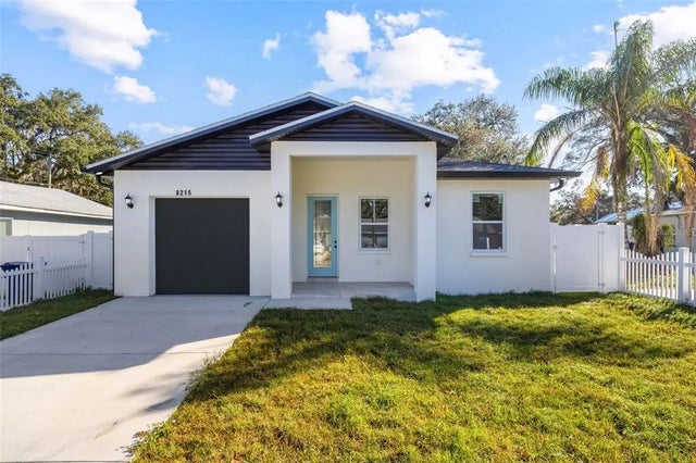 8215 N 18th Street, TAMPA