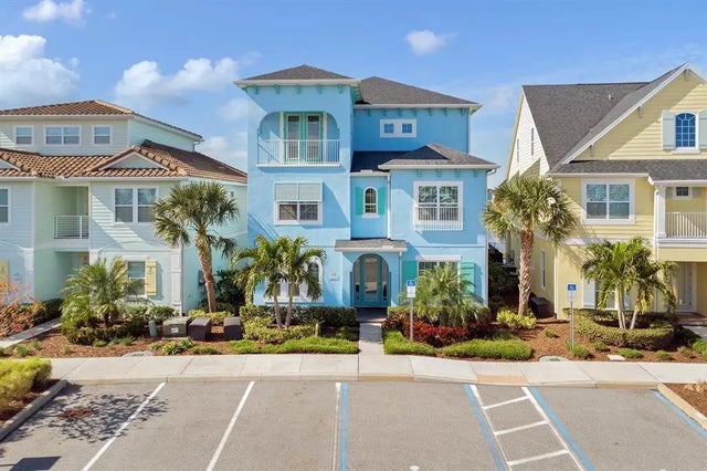 8153 Surf Street, KISSIMMEE