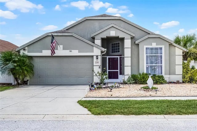 226 Rochester Loop, DAVENPORT