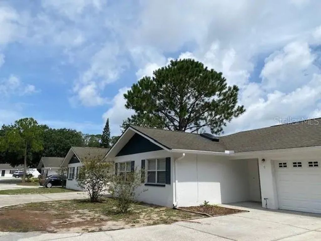 2779 Cypress Drive, CLEARWATER