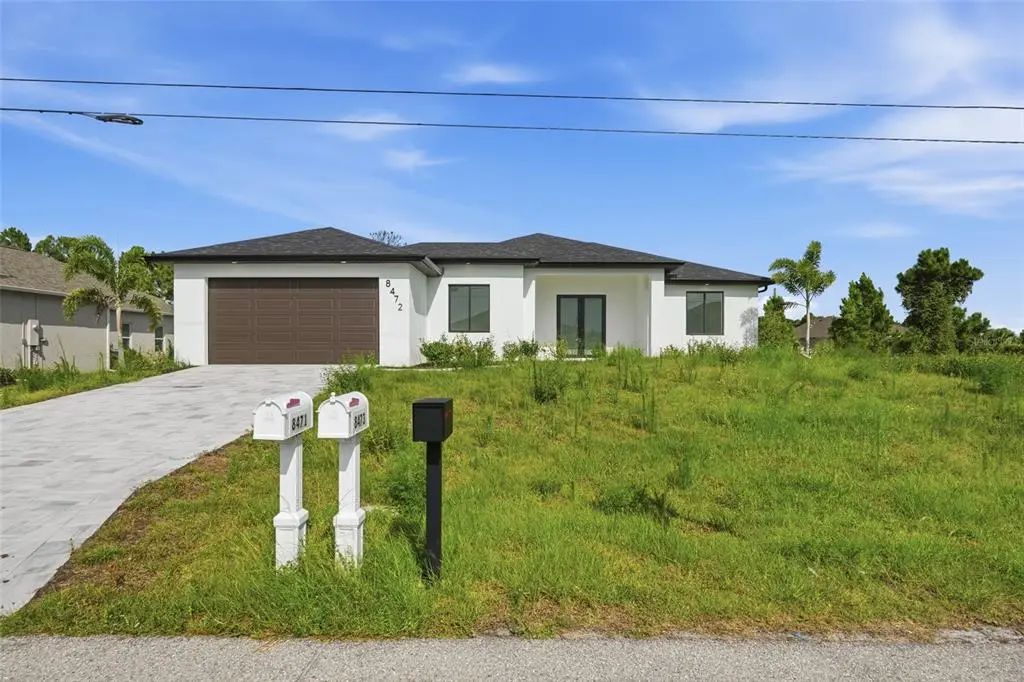 8472 Agate Street, PORT CHARLOTTE