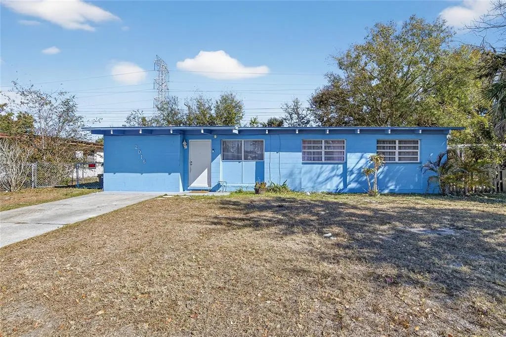 2016 Windsor Way, TAMPA