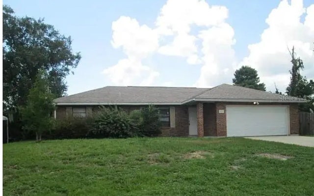 1422 W Orion Circle, DELTONA