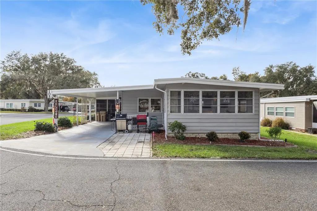 103 Poinsettia, LEESBURG