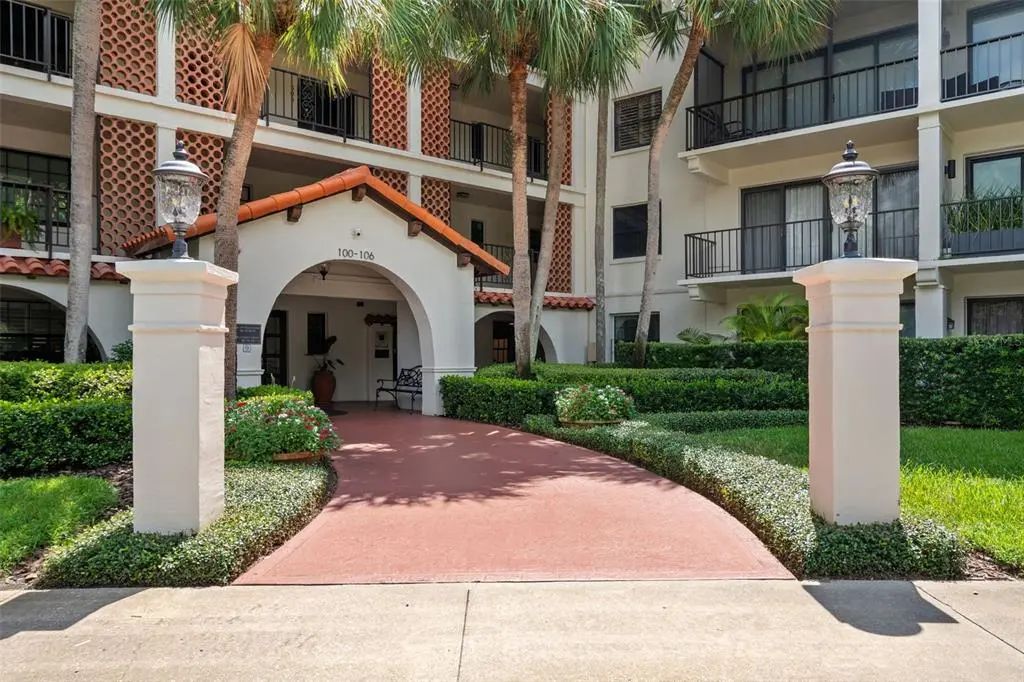 100 S Interlachen Avenue 101, WINTER PARK