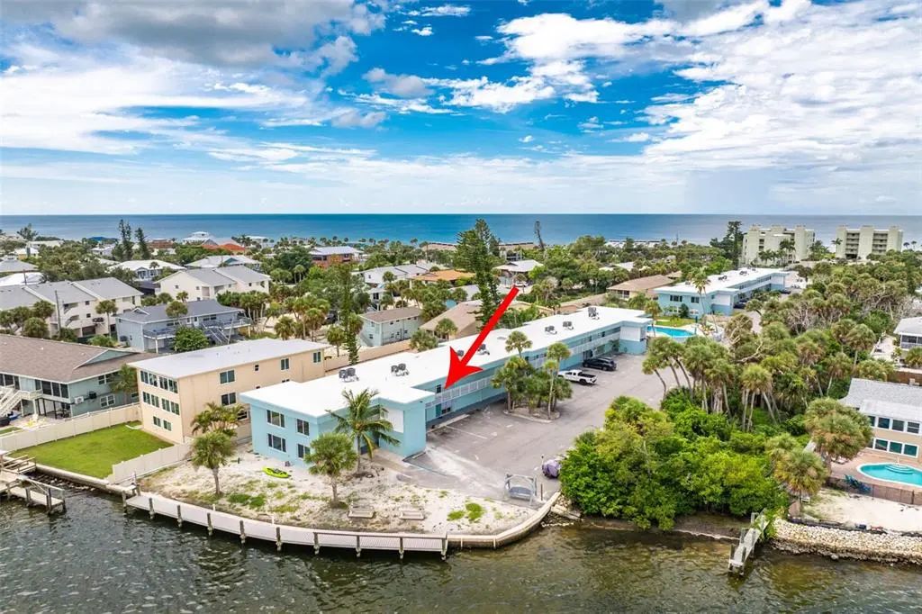 5055 N Beach Road 203, ENGLEWOOD