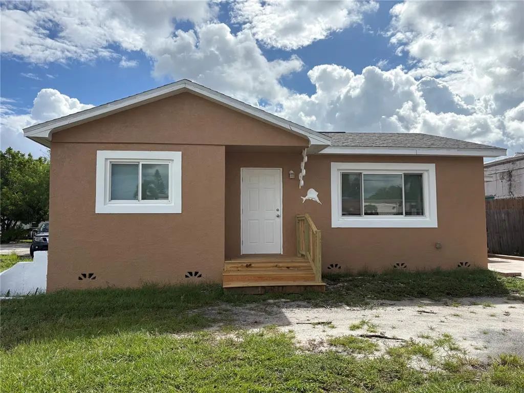 6767 49th Street N, PINELLAS PARK