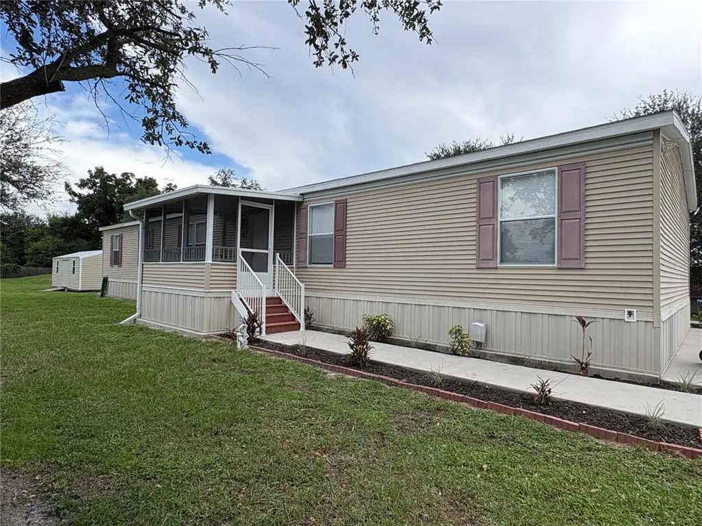 7310 Riverview Drive, RIVERVIEW
