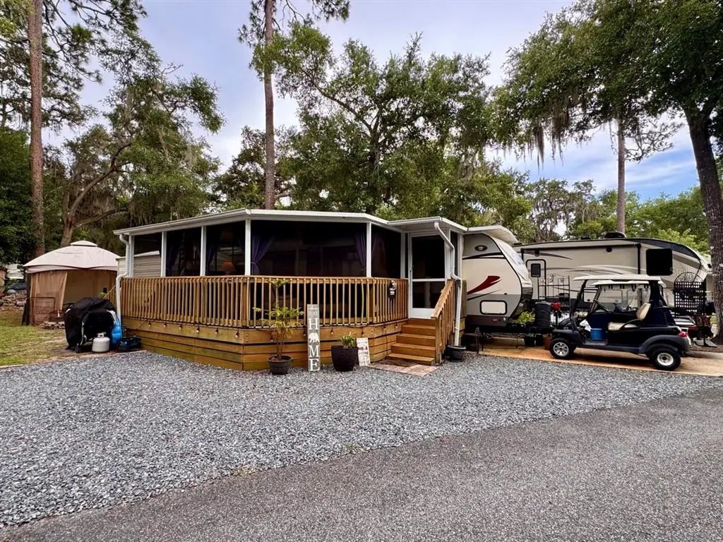 25208 Ne 143rd Street, SALT SPRINGS