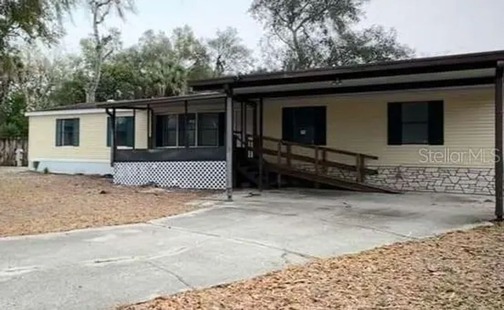 154 Vanguard Circle, COCOA