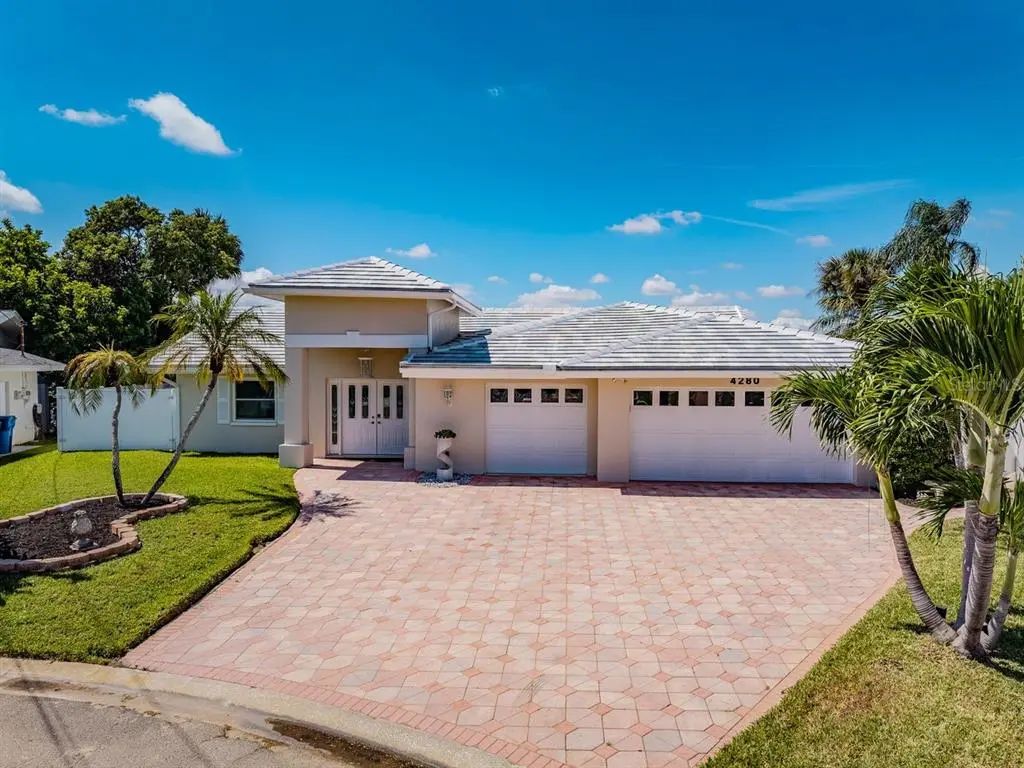 4280 13th Lane Ne, ST. PETERSBURG