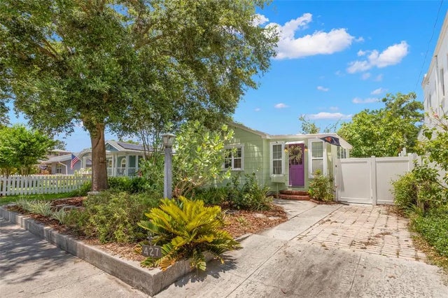 427 21st Avenue N, ST PETERSBURG