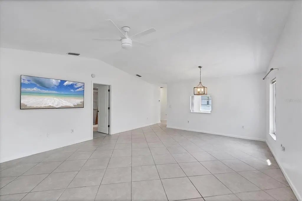 Gulf Shores Realty: 11 c8c5bec9f20f948eea7c28df34fc90a9 l