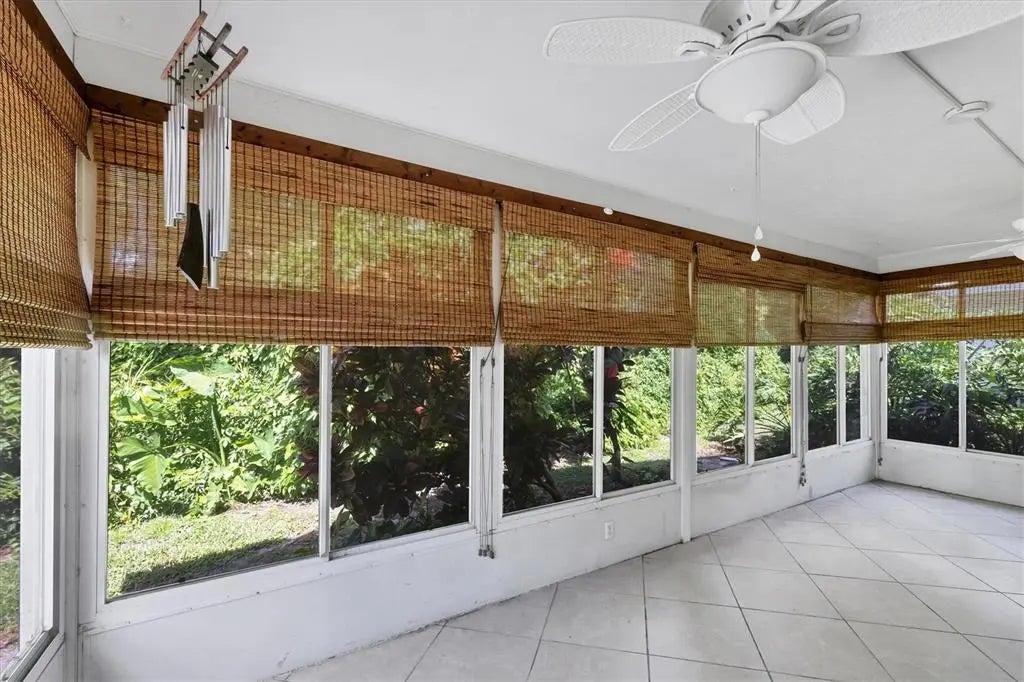 Gulf Shores Realty: 35 29fd1a35802f63a93ee590d96a8236ee l