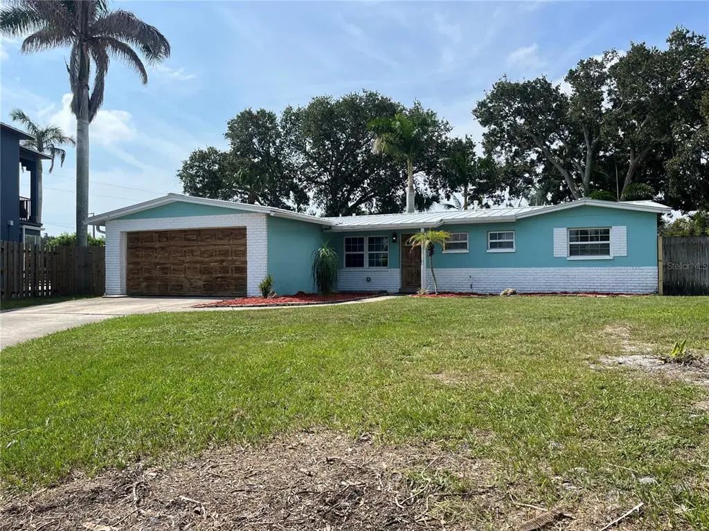 375 Carrousel Court, MERRITT ISLAND
