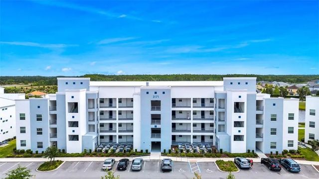 3171 Paradox Circle 104, KISSIMMEE
