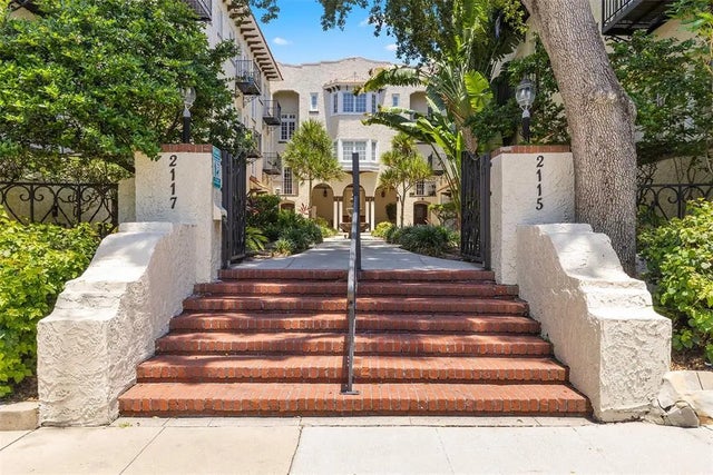 2117 W Dekle Avenue B1, TAMPA