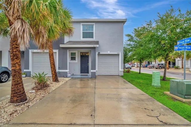 3320 Pleasant Willow Court, BRANDON