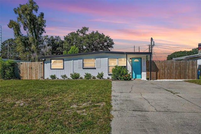 9322 88th Way, SEMINOLE