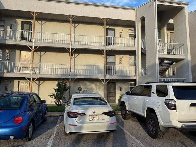 2625 State Road 590 1013, CLEARWATER