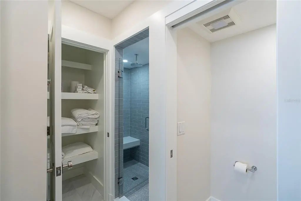 Gulf Shores Realty: 27 994e10af9057d8d6f81ad9e12cb3aa04 l