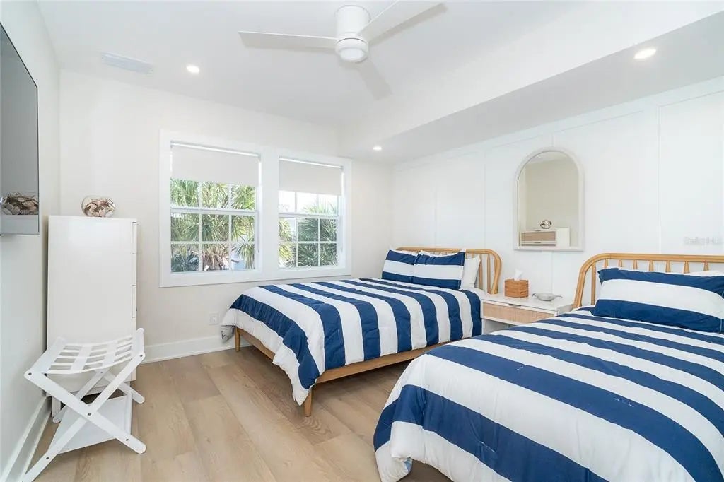 Gulf Shores Realty: 28 24197abd98b8459210ae3f6afb9468d0 l