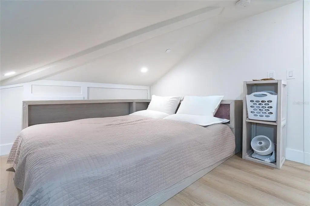 Gulf Shores Realty: 34 7650613187cbf9b7dbcbefb9c530b44b l