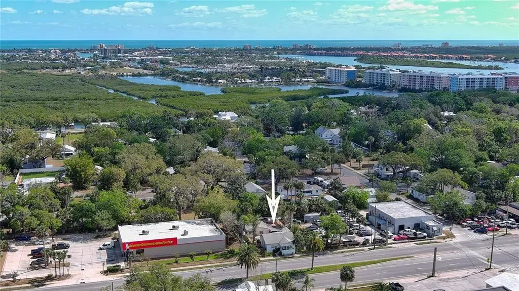 607 N Dixie Freeway, NEW SMYRNA BEACH